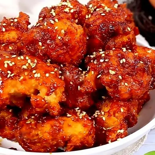 Hình ảnh Gà rán sốt cay 6 miếng