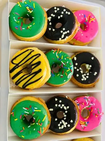 Hình ảnh Bông Lan Donut
