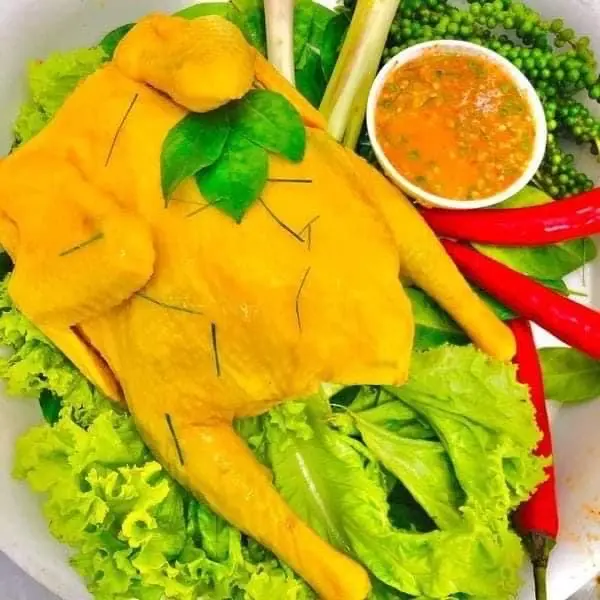 Hình ảnh gà ủ muối nguyên con không đầu