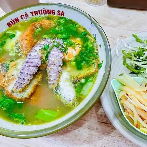 Hình ảnh Bánh đa đỏ đặc biệt