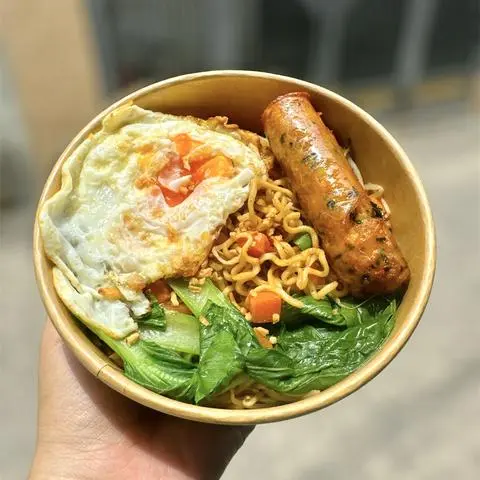 Hình ảnh Mì Trộn Trứng Dồi Sụn