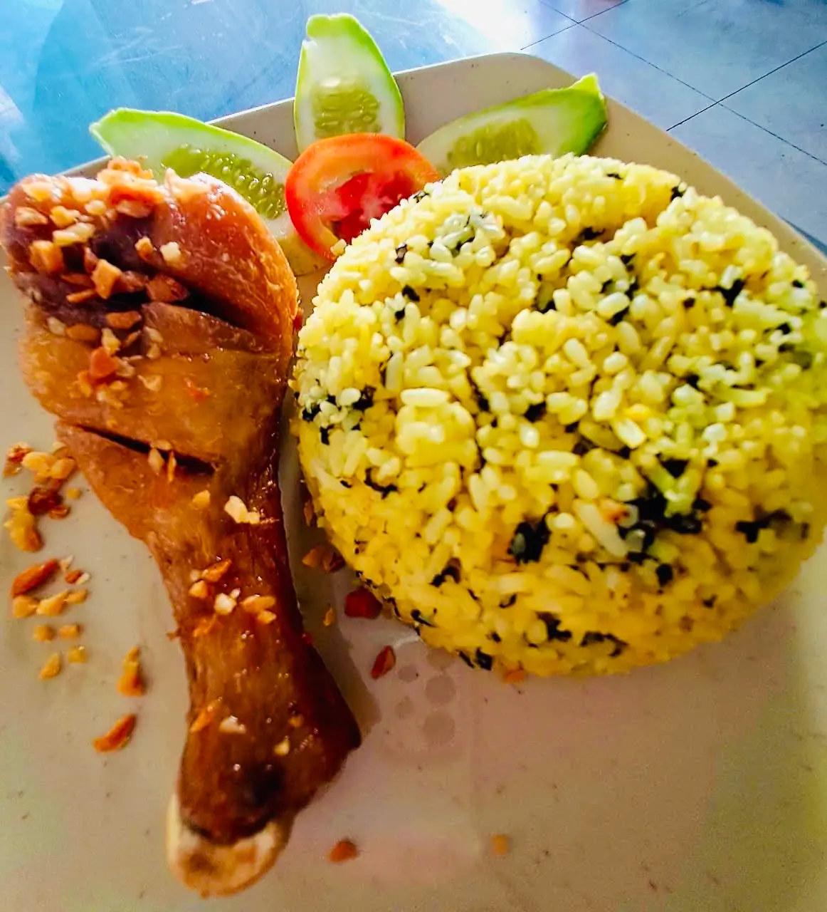 Hình ảnh Cơm Chiên Rong Biển + Đùi Gà