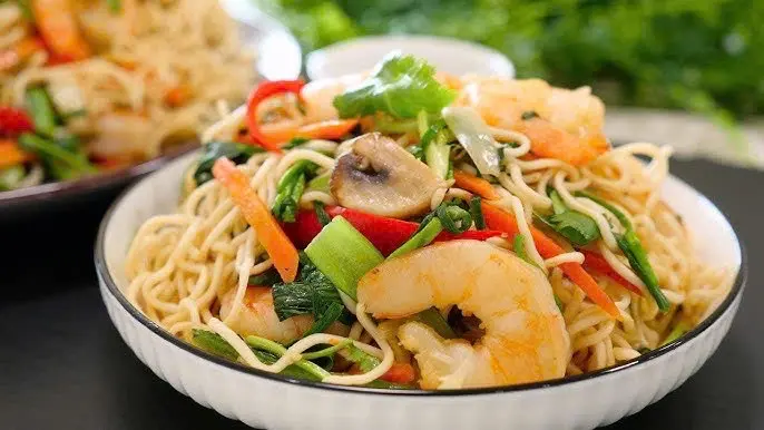 Hình ảnh Mì xào hải sản sốt XO