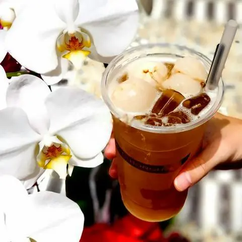 Hình ảnh Trà vải 2 trái vải