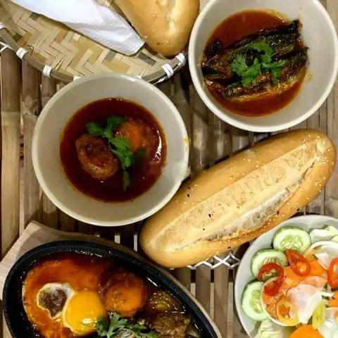 Hình ảnh Xíu Mại - Trứng Ốp La - Xúc Xích Đức