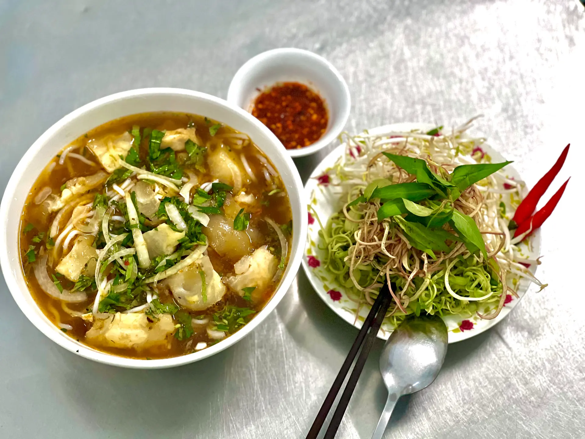 Hình ảnh Bún Bò Gân không
