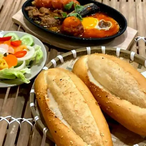 Hình ảnh Cá Hấp - Xúc Xích Đức