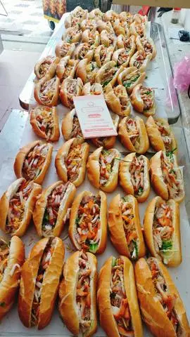 Hình ảnh bánh mỳ Đặc Biệt 35k