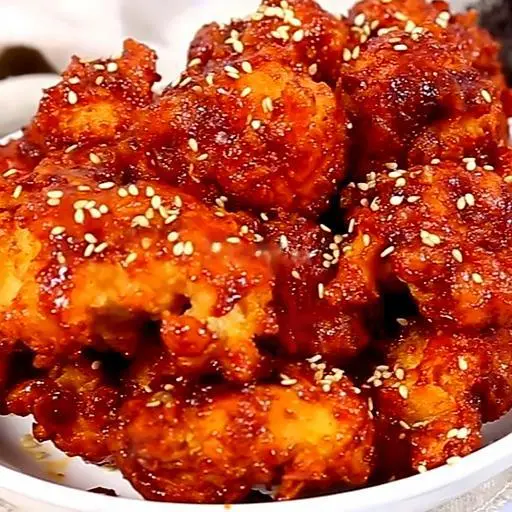 Hình ảnh Gà rán sốt cay 3 miếng