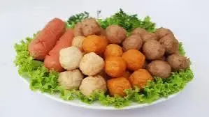 Hình ảnh combo 10v cá 10v tôm 10v bò và 1 cái xúc xích 
