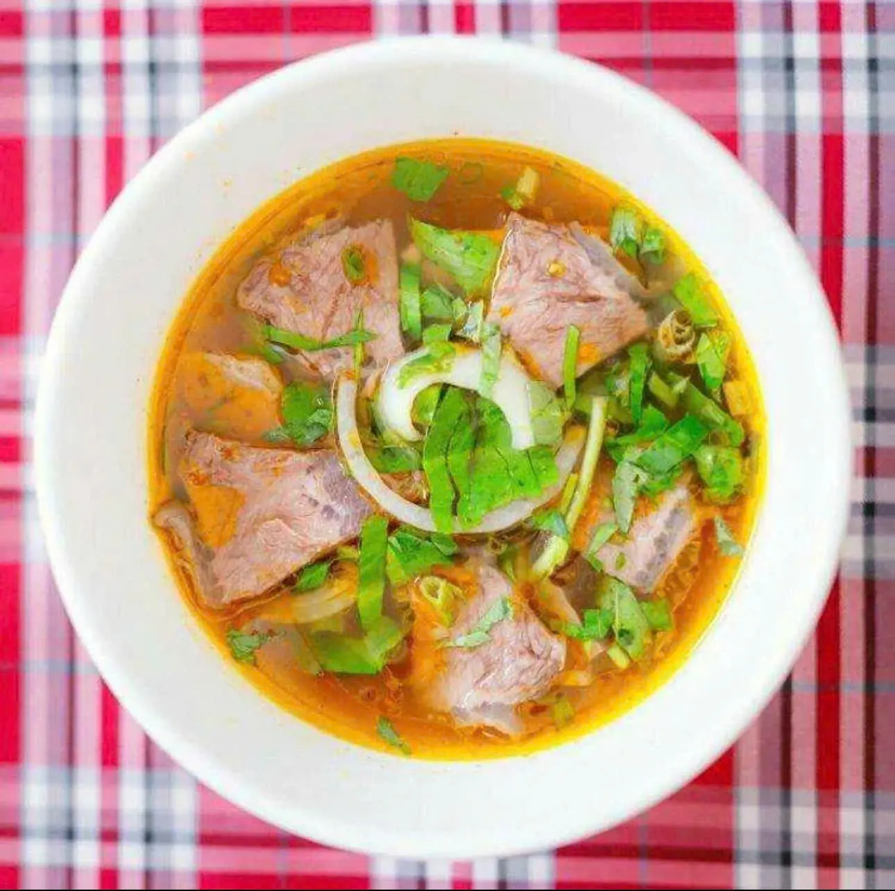 Hình ảnh Bún bò nạm 