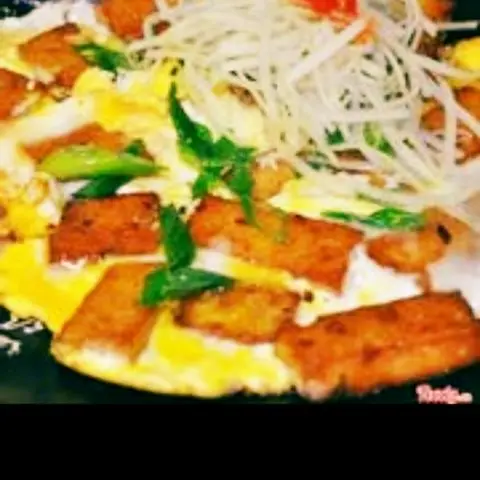 Hình ảnh Bột + Nui Chiên Bò - Trứng- Xúc Xích