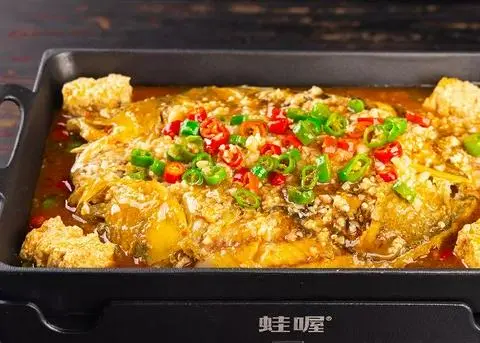 Hình ảnh 蒜香豆花烤海烤鱼 Cá Đậu Vược Nướng Tỏi Đậu