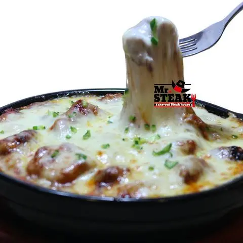 Hình ảnh Gà cay phomai mozzarella / Spicy chicken ball baked mozzarella 