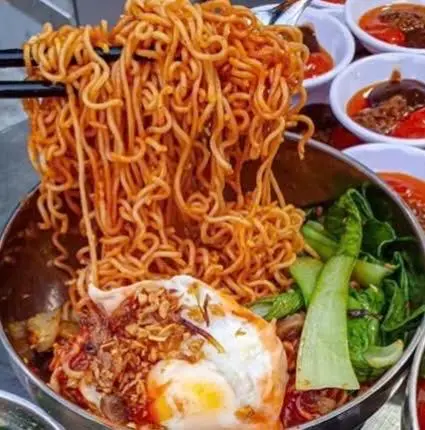Hình ảnh Mì trộn trứng 