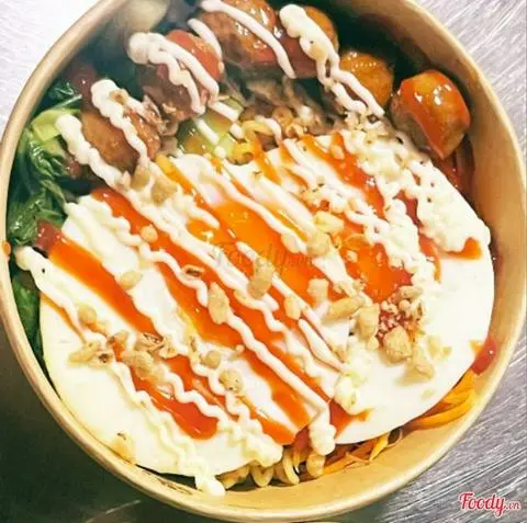 Hình ảnh Mì trộn 2 trứng bò viên (5)