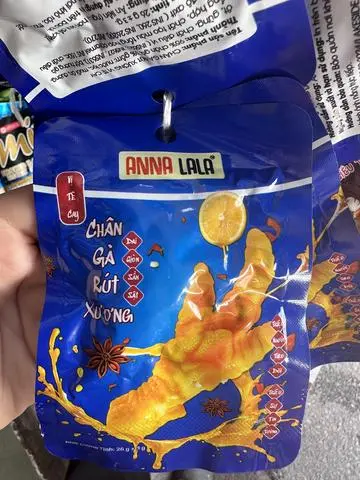Hình ảnh Chân gà rút xương tê cay