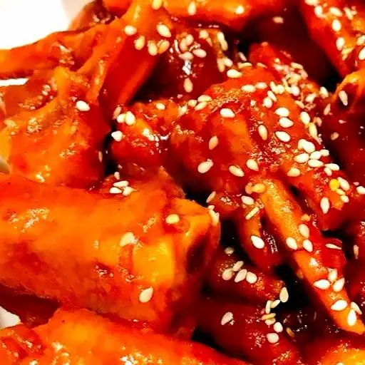 Hình ảnh Chân gà sốt cay hàn quốc