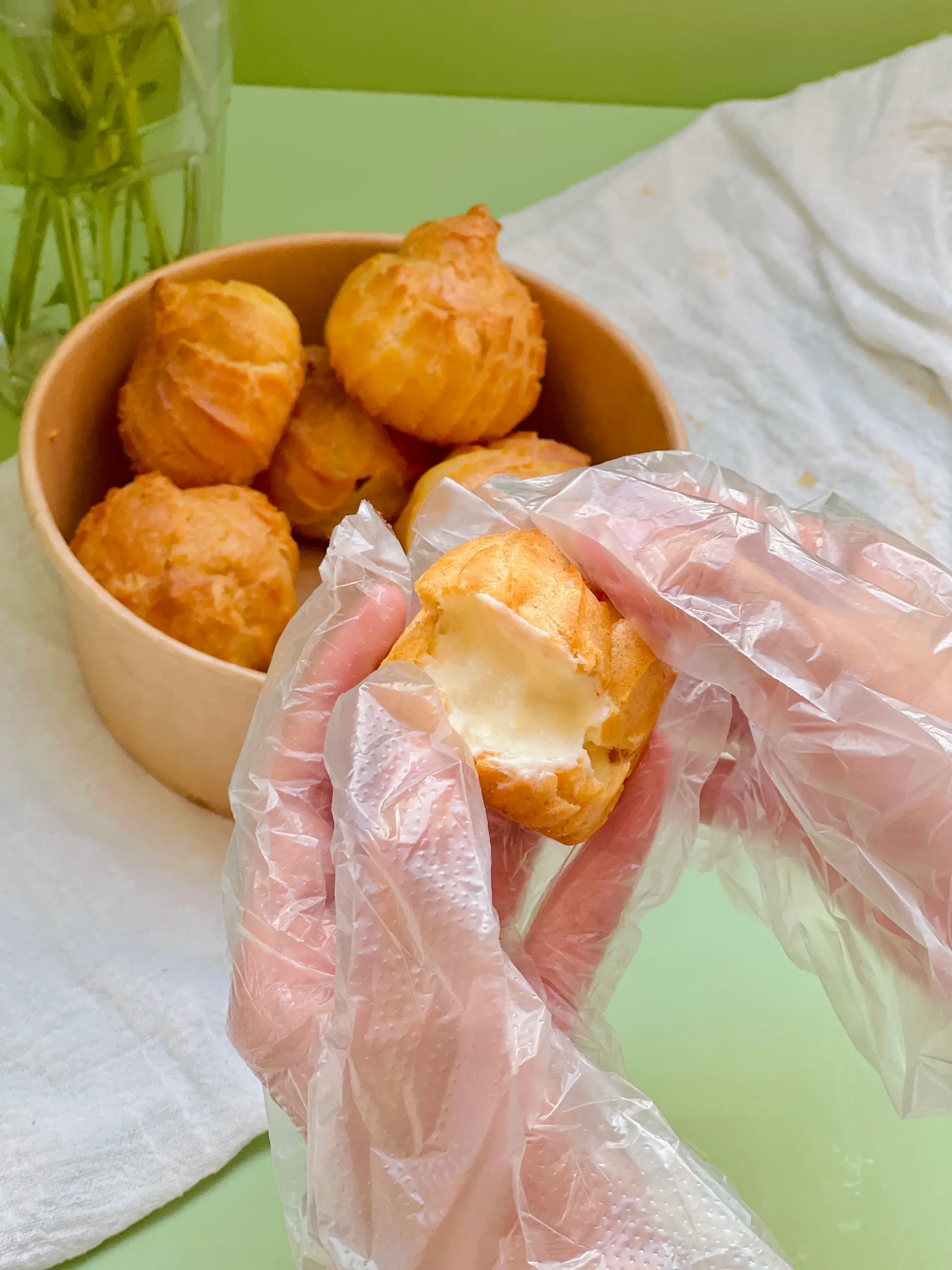 Hình ảnh Su kem - hộp 8 cái