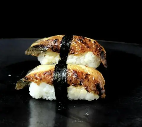 Hình ảnh NIGIRI LƯƠN NHẬT