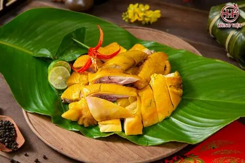 Hình ảnh Gà ủ muối hoa tiêu nửa con