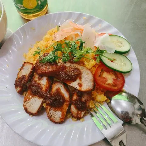 Hình ảnh Cơm Sườn Nướng 