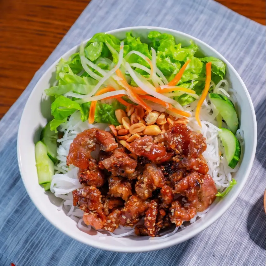 Hình ảnh BÚN THỊT NƯỚNG