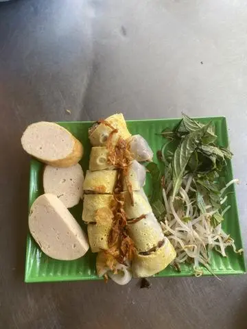 Hình ảnh Bánh cuốn trứng chả 