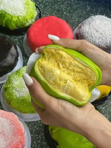 Hình ảnh Crepe siêu sầu lá dứa 10cm