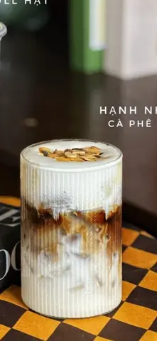 Hình ảnh cà phê sữa hạnh nhân