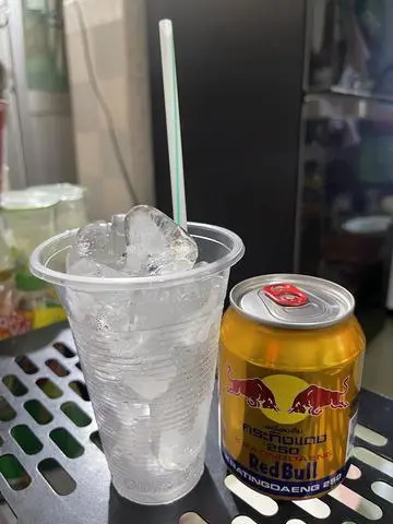 Hình ảnh (BÒ HÚC) Thái KÈM LY ĐÁ