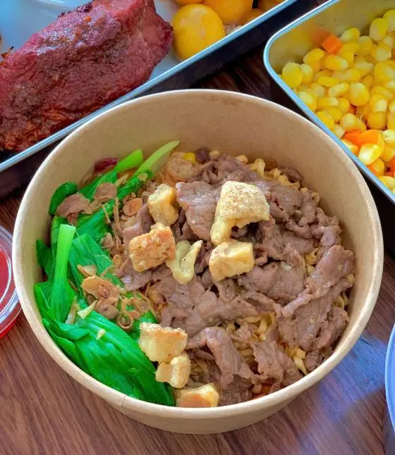 Hình ảnh Mì trộn indomie bò 