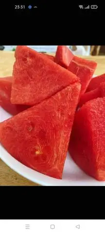 Hình ảnh Dưa hấu ướp lạnh