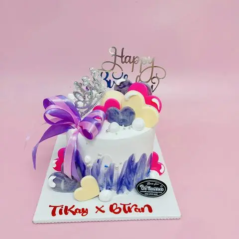 Hình ảnh bánh kem hàn quốc vương niệm trắng tím dễ thương
