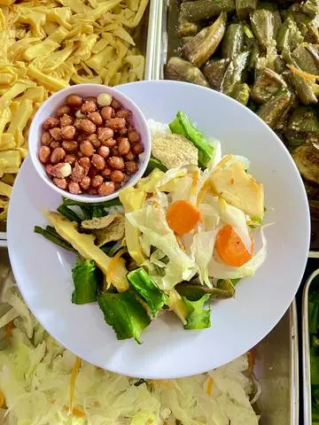 Hình ảnh cơm chay đậu phộng 