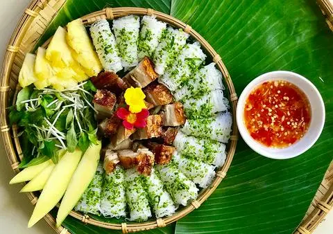 Hình ảnh Bánh hỏi heo quay 