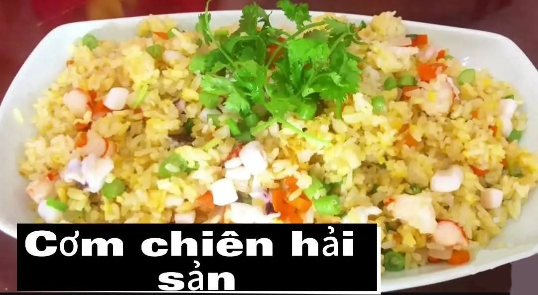 Hình ảnh Cơm chiên hải sản
