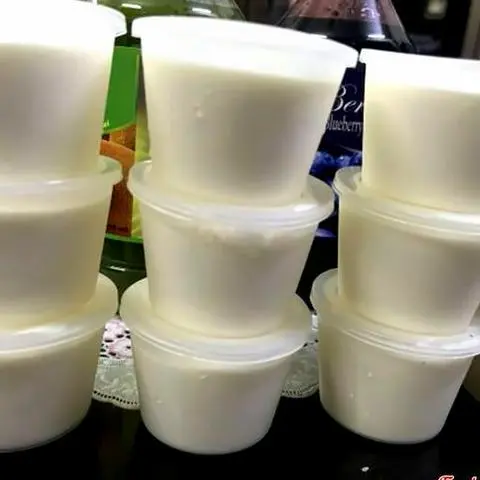 Hình ảnh Sữa chua phô mai hộp 100 ml