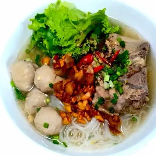 Hình ảnh Hủ tiếu xương - bò viên
