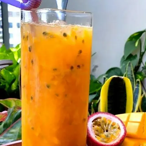 Hình ảnh Trà Xoài Chanh Leo nhiệt đới 