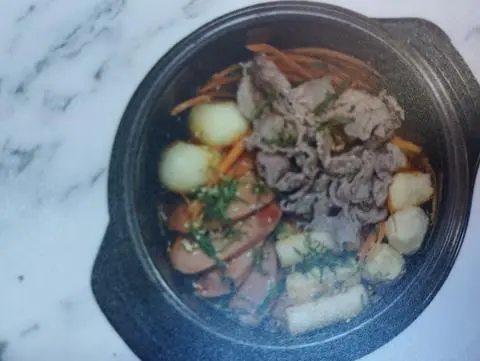 Hình ảnh Bánh tokbokki bò 