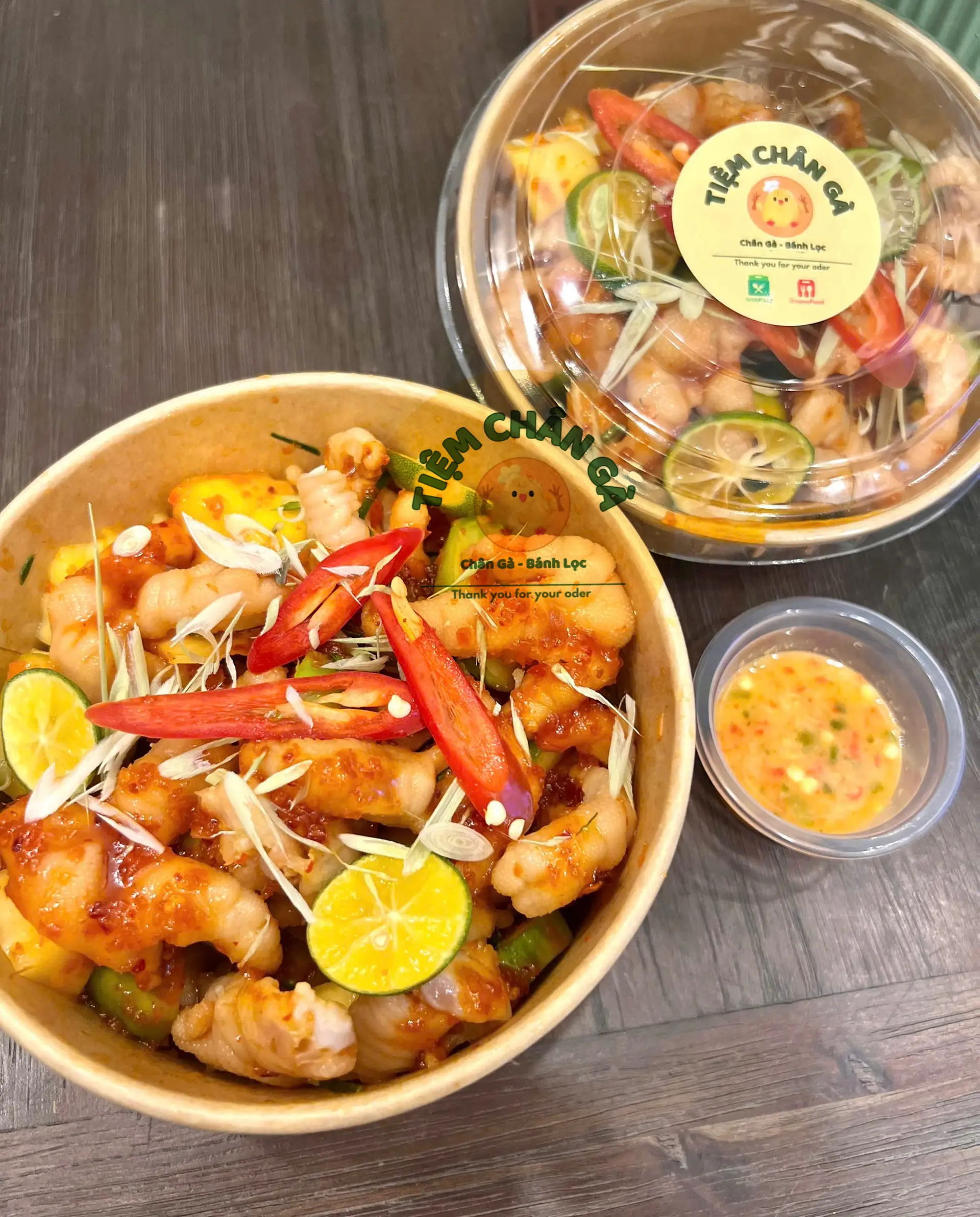 Hình ảnh Chân Gà rút xương mix trứng non - sốt thái - Size L