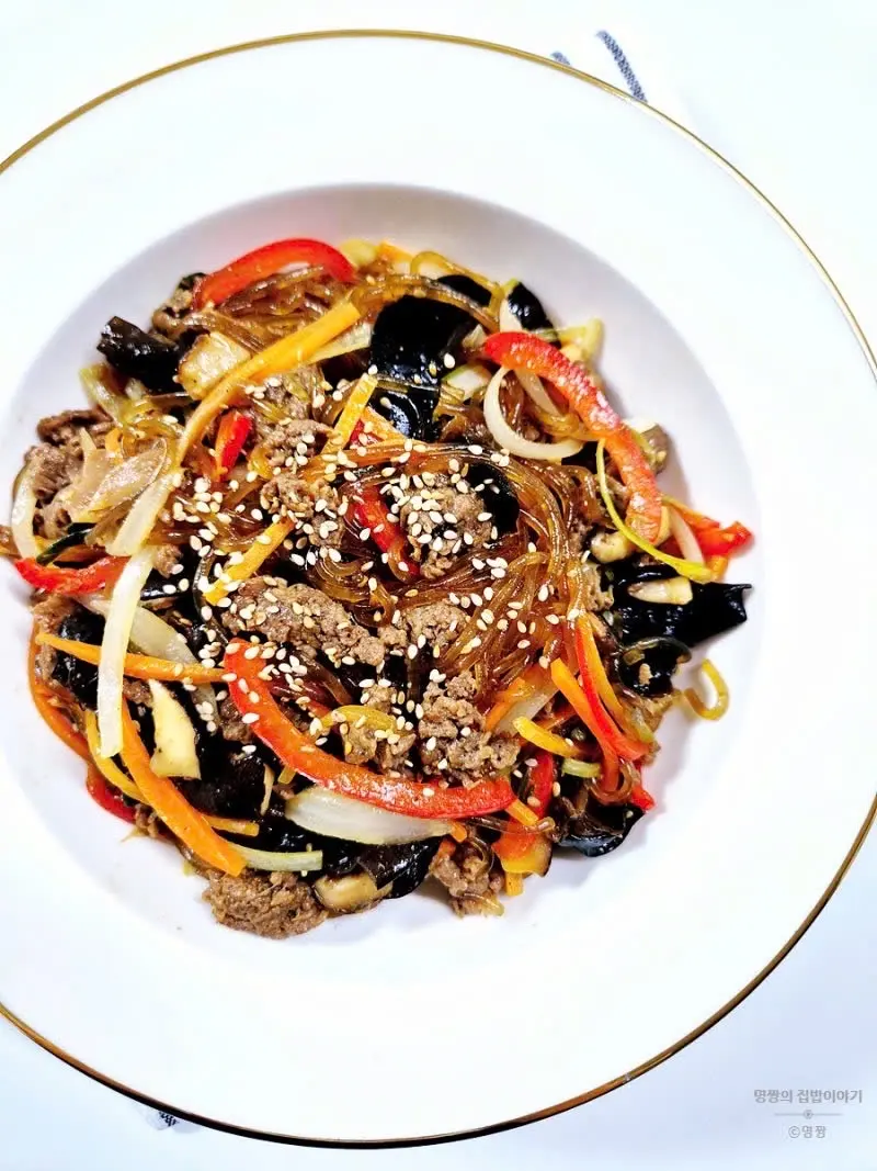 Hình ảnh Miến trộn bò Bulgogi - 불고기 잡채