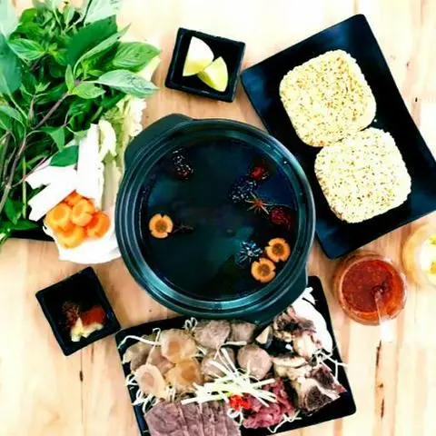 Hình ảnh Lẩu sườn bò thập cẩm (1 - 2 người)