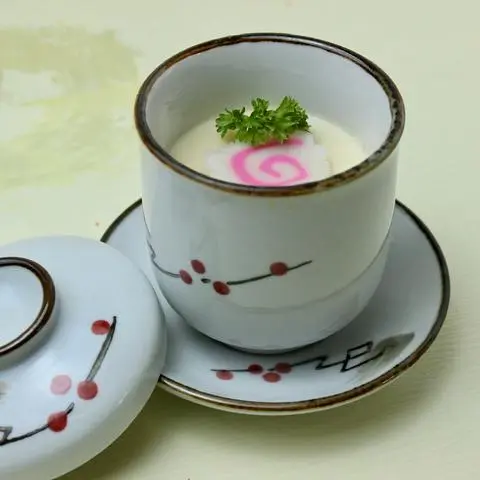 Hình ảnh TRỨNG HẤP