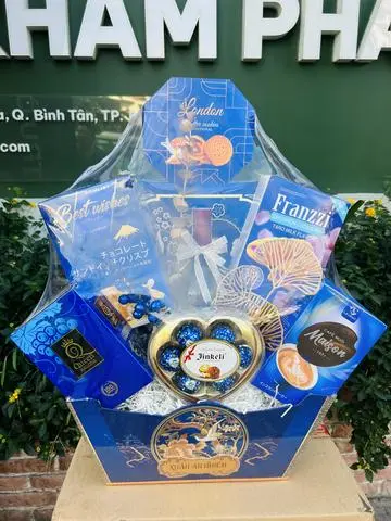 Hình ảnh THÁP TIM XANH