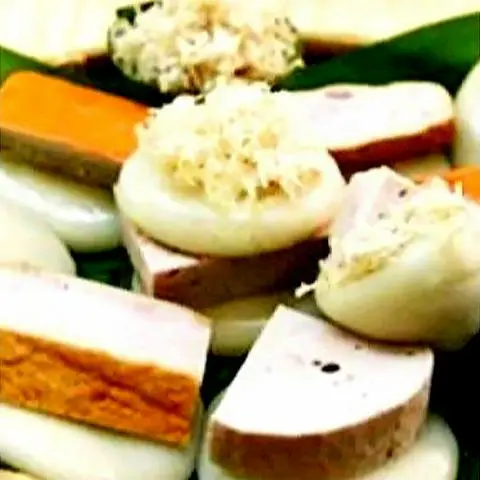 Hình ảnh Bánh Dày Chả - Chà Bông