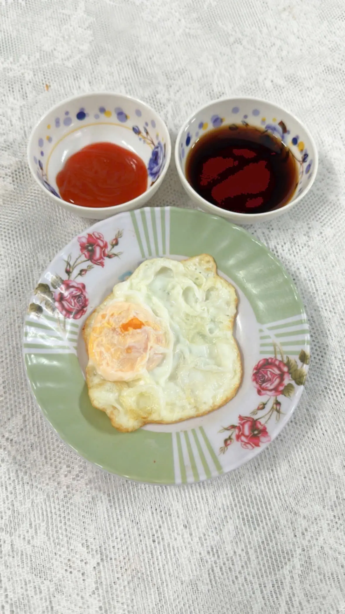 Hình ảnh TRỨNG ỐP LA