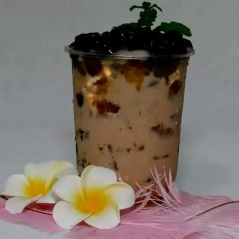 Hình ảnh Trà sữa truyền thống size L