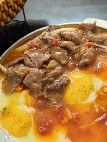 Hình ảnh Chảo thịt nướng xíu mại